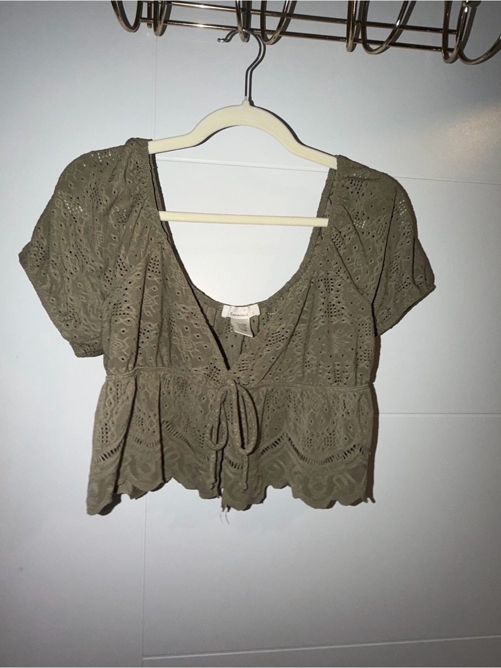Urban Romantics Olive Eyelet Lace Drawstring Crop Top